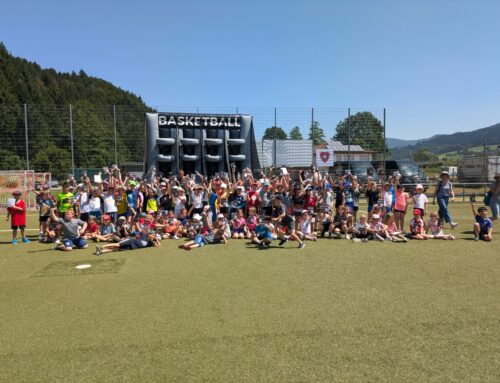 Ein aufblasbares Trainingscamp zu Gast: Sporttag mit dem Schulsport-Programm Trixxit an der Hörnlebergschule
